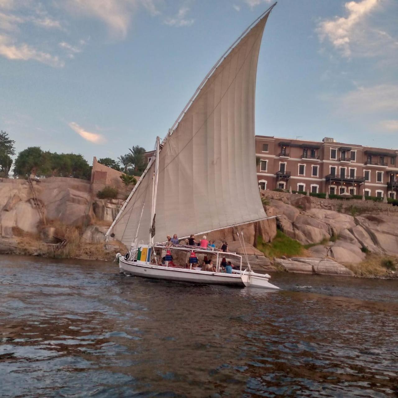 Abu Guest House Aswan Bagian luar foto