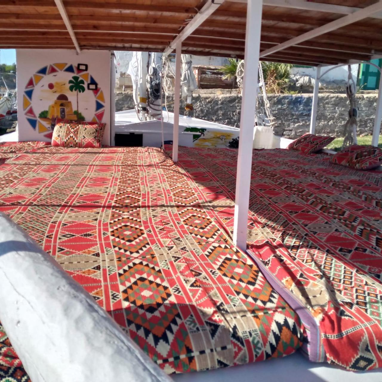 Abu Guest House Aswan Bagian luar foto