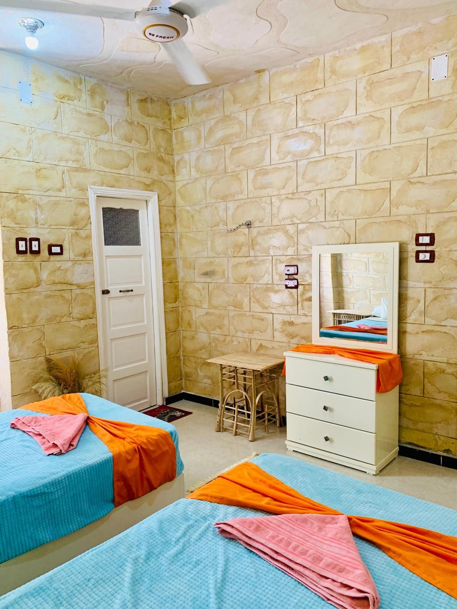 Abu Guest House Aswan Bagian luar foto